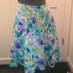 Dress barn skirt